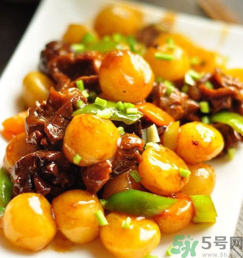 土豆皮變綠還可以吃？土豆發(fā)青吃了會中毒嗎？