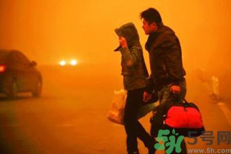 沙塵暴逼近北京到哪里了？遇到沙塵暴怎么辦？