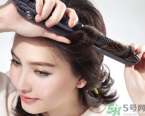 中長(zhǎng)微卷鮑伯頭怎么弄？大人味浪漫鮑伯頭