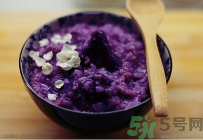 紫薯是轉(zhuǎn)基因食品嗎？紫薯有什么好的功效？