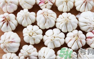 拉肚子能吃大蒜？腹瀉能吃大蒜嗎？