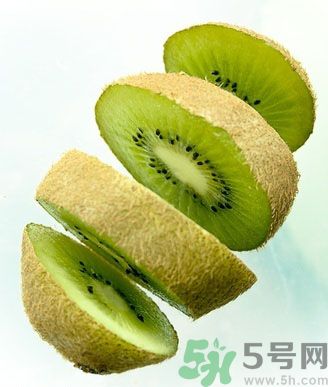 牙齦出血吃獼猴桃有用嗎？吃獼猴桃能治牙齦出血嗎？