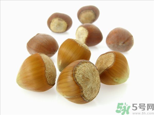 吃堅(jiān)果有什么好處？吃堅(jiān)果要注意什么？