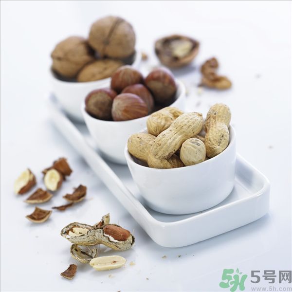 吃堅(jiān)果有什么好處？吃堅(jiān)果要注意什么？