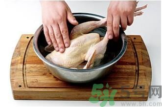 白切雞怎么入味？白切雞怎么做好吃？