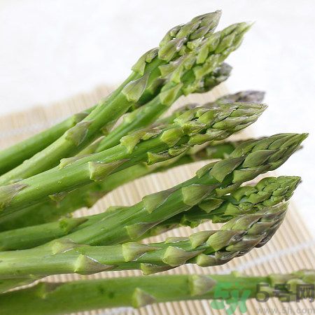吃蘆筍有什么好處？蘆筍有什么營養(yǎng)價(jià)值？