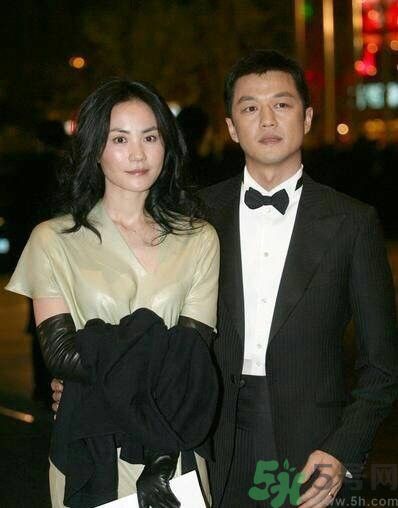 李亞鵬寫給王菲的情詩寫了什么？王菲和李亞鵬為什么離婚？