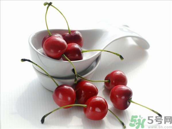 來(lái)月經(jīng)能吃櫻桃嗎？經(jīng)期吃櫻桃好嗎？
