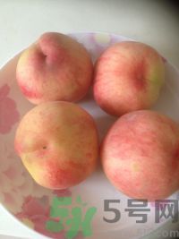 寶寶可以吃桃子嗎？寶寶吃桃子好不好？