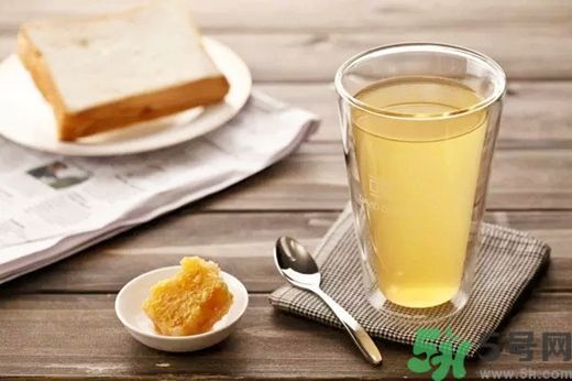 喝啤酒之后可以喝奶茶嗎？喝啤酒之后喝奶茶好嗎？
