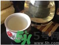 苦瓜泡水喝有什么好處？苦瓜泡水喝好嗎？