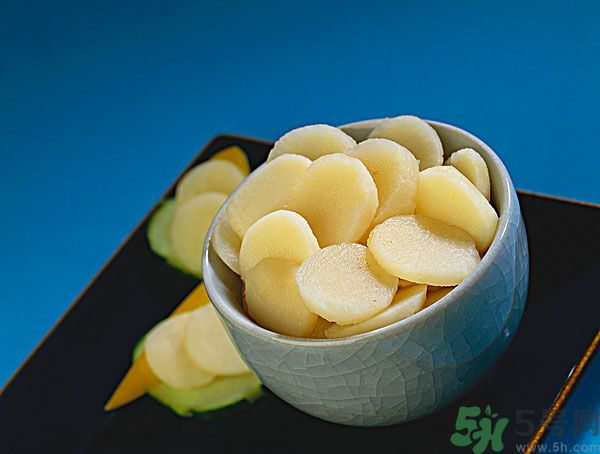 榴蓮和荸薺能一起吃嗎？吃過榴蓮后可以吃荸薺嗎？