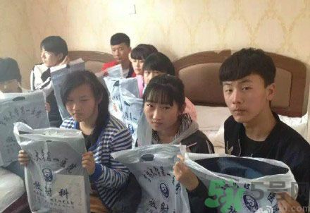初中生全體甲醛中毒是怎么回事？初中生全體甲醛中毒是哪個(gè)學(xué)校？