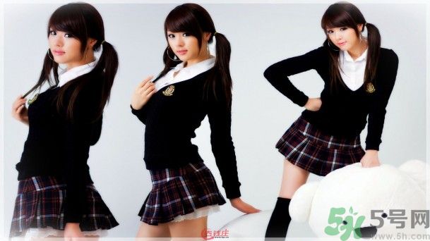 北大醫(yī)學(xué)部強(qiáng)制女生跳短裙操是怎么回事？