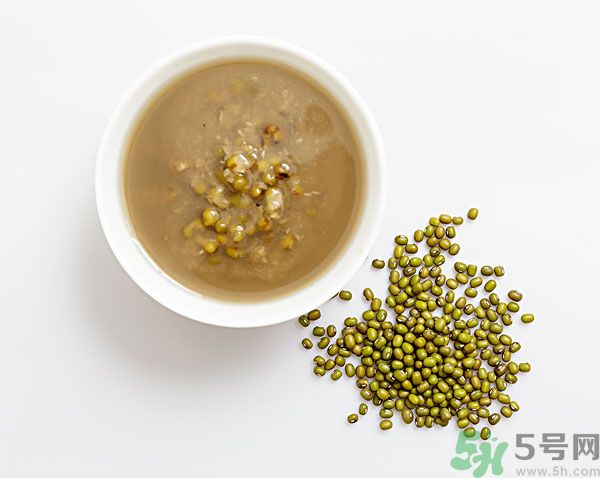 紅色的綠豆湯能喝嗎？綠豆湯變紅還能喝嗎？
