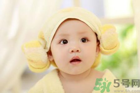 寶寶可以用清涼油嗎？寶寶多大了可以用清涼油？