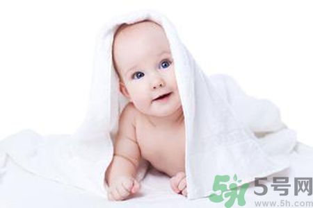 寶寶可以用清涼油嗎？寶寶多大了可以用清涼油？