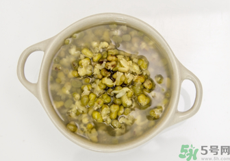 皮膚過敏能吃綠豆嗎？皮膚過敏能不能喝綠豆湯？