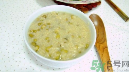 小孩能喝綠豆湯嗎？小孩喝綠豆湯好不好？