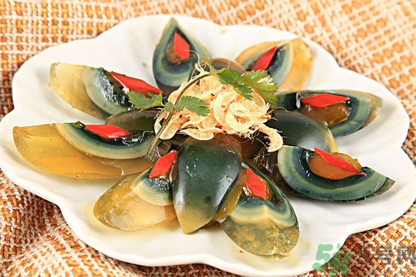 吃皮蛋可以降火嗎？吃皮蛋真的能降火嗎？