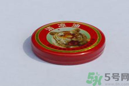 清涼油可以治感冒嗎？清涼油怎么治感冒？