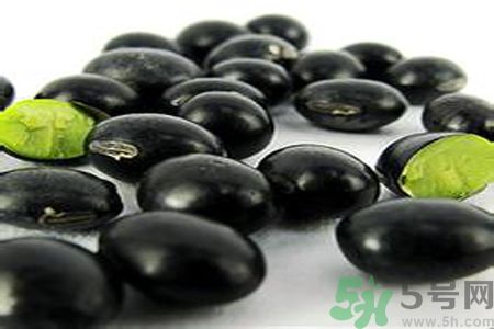 黑豆可以和牛奶一起煮嗎？黑豆和牛奶可以一起吃嗎？