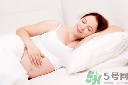 工作的孕婦什么時候停止工作比較好？孕婦可以工作嗎？