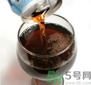 喝可樂治腎結(jié)石嗎？腎結(jié)石可以喝可樂嗎？