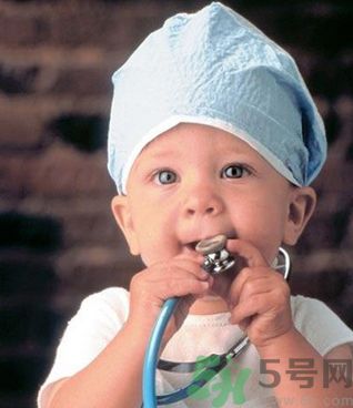 小孩子咬鉛筆會鉛中毒嗎？小孩子咬鉛筆會影響身體健康嗎？