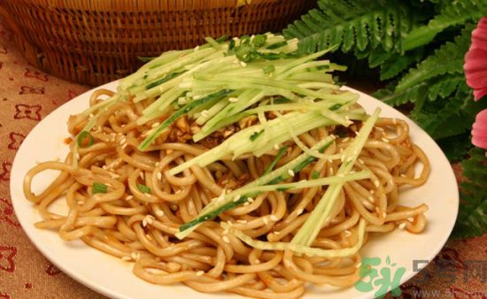 甜的涼面怎么做？甜涼面怎么做好吃？