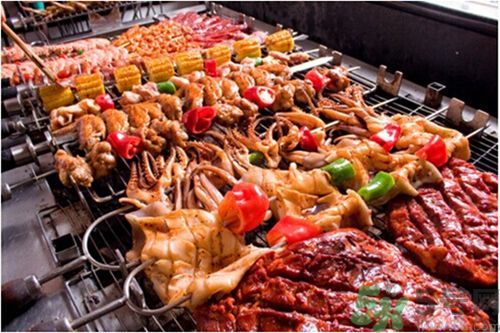 夏天擼串會痛風嗎？夏天痛風能擼串嗎？