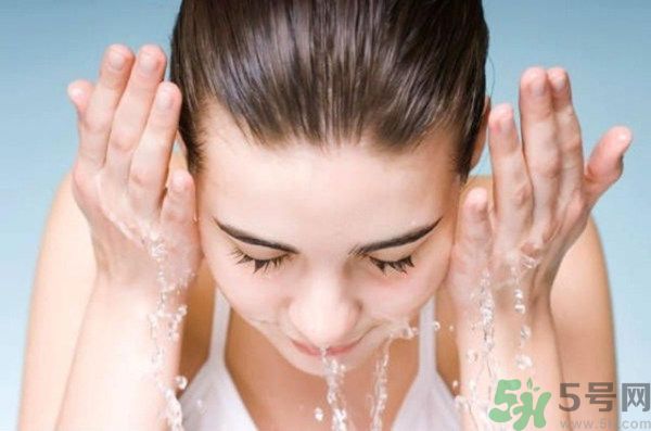 海鈺珍珠海藻柔膚水怎么樣？海鈺珍珠海藻柔膚水好用嗎？