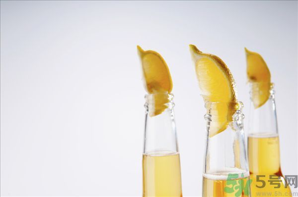 腎結(jié)石能喝冰啤酒嗎？腎結(jié)石喝啤酒好嗎？