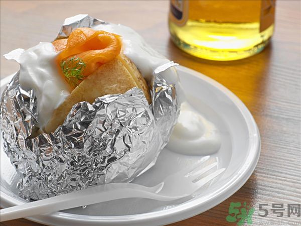 腎結(jié)石能喝冰啤酒嗎？腎結(jié)石喝啤酒好嗎？