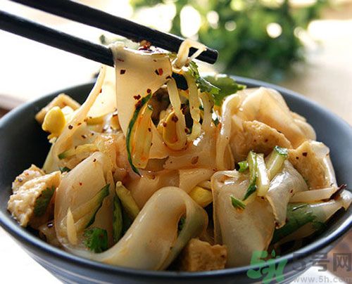 流產(chǎn)了能吃涼皮嗎？流產(chǎn)后吃涼皮會(huì)怎么樣？