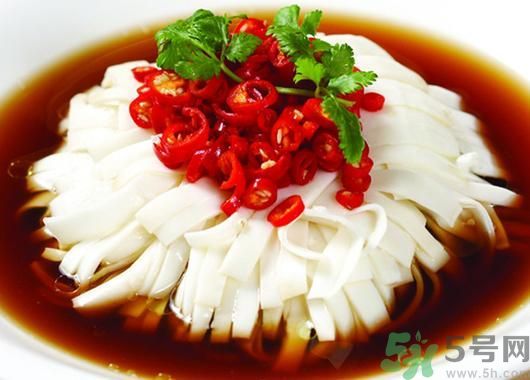 小孩子能吃涼皮嗎？寶寶可以吃涼皮嗎？