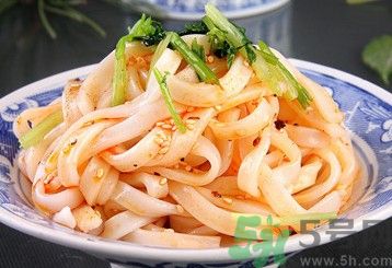 晚上吃涼皮會長胖嗎？每天吃涼皮會胖嗎？