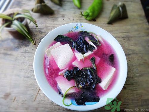 莧菜可以和豆腐一起吃嗎？莧菜能和豆腐一起吃嗎？