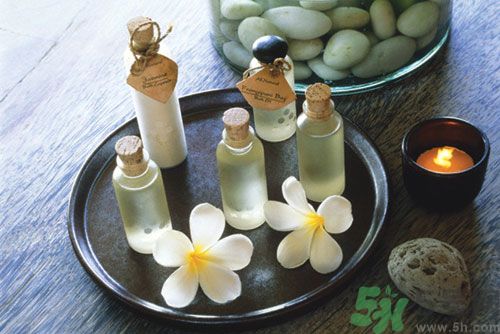 氫氧健肩頸活力本草油1號(hào)怎樣？氫氧健肩頸活力本草油1號(hào)好用嗎？
