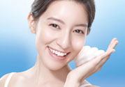 優(yōu)美成分零負(fù)擔(dān)清透水感凝霜適合什么年齡？優(yōu)美成分零負(fù)擔(dān)清透水感