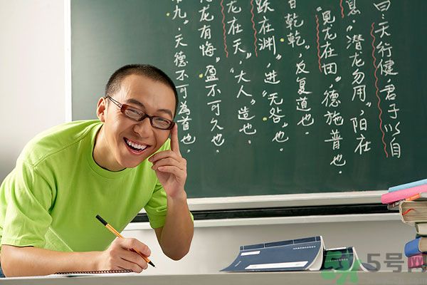 喝啤酒會影響身高嗎？喝啤酒會長不高嗎？