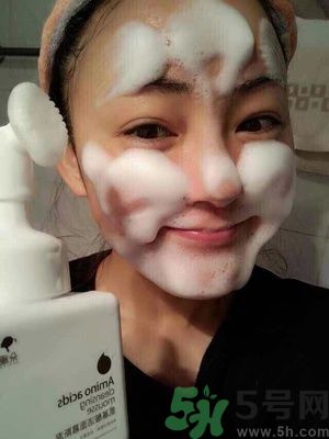 優(yōu)美成分零負(fù)擔(dān)備長(zhǎng)炭呼吸黑膜好用嗎？?jī)?yōu)美成分零負(fù)擔(dān)備長(zhǎng)炭呼吸黑膜怎么樣？