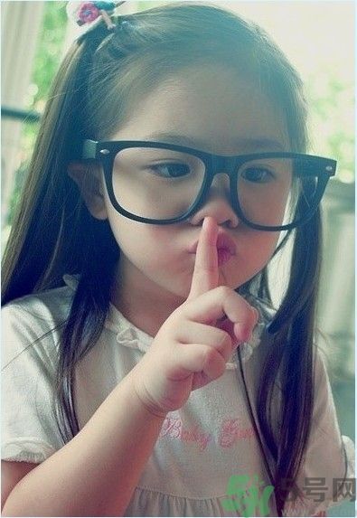幼童屁股長(zhǎng)出尾巴的原因是什么？孕婦缺什么幼童屁股長(zhǎng)出尾巴？
