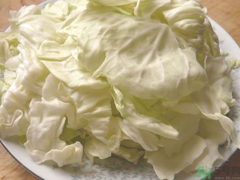 包菜榨汁要加水嗎？包菜汁怎么做？