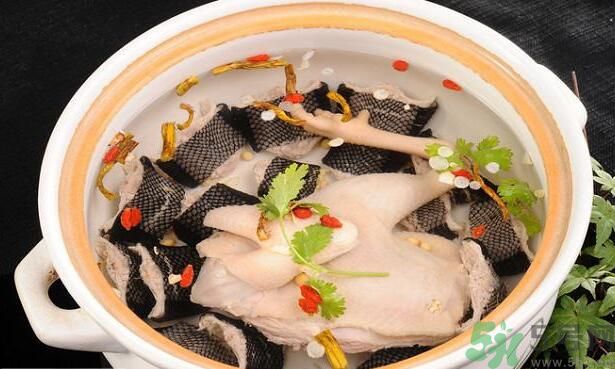 蛇肉上的寄生蟲怎么去除？蛇肉上有寄生蟲怎么辦？