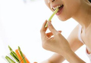 夏天吃什么養(yǎng)胃？夏天養(yǎng)胃要注意什么？
