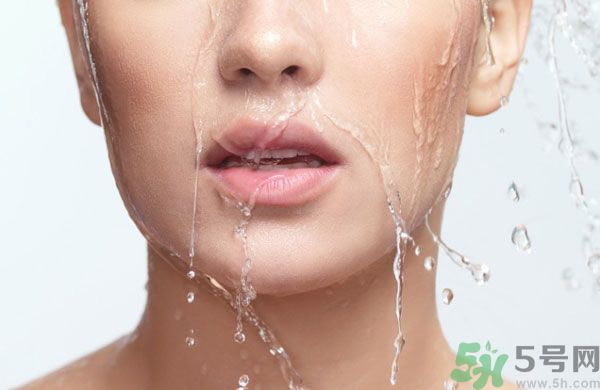 洗臉用什么醋最好？洗臉用白醋好還是米醋好？