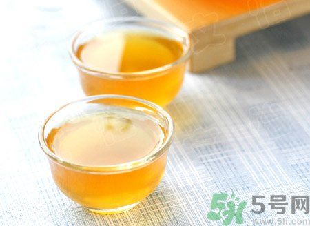 決明子泡水喝可以降火嗎？喝決明子茶可以清火嗎？