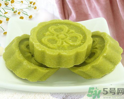 吃綠豆糕可以降血壓?jiǎn)?？高血壓吃綠豆糕好嗎？