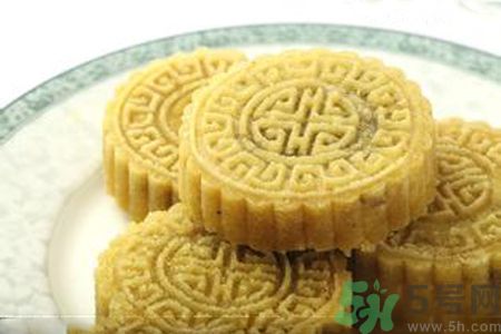 做完手術可以吃綠豆糕嗎？做完手術多久可以吃綠豆糕？
